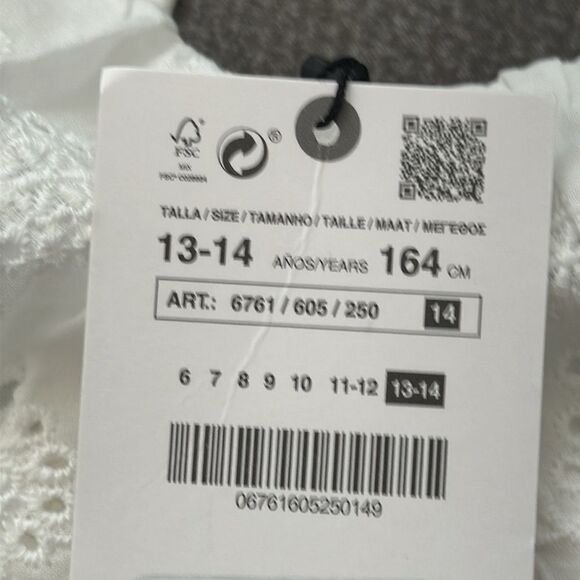 ZARA Kids | White | SWISS EMBROIDERED T-SHIRT - Picture 5 of 5